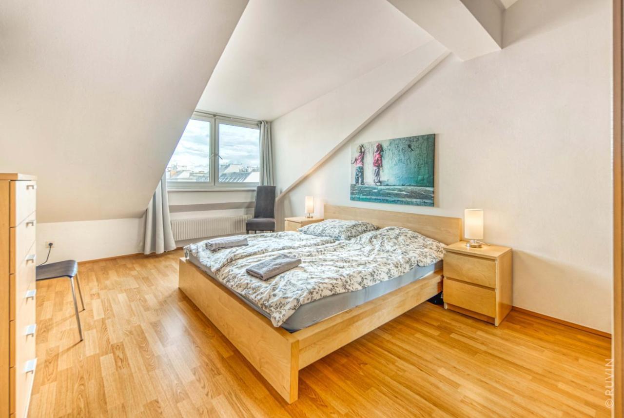 King Bed Home, 3 Bed Rooms Ideal For Big Groups Wien Exterior foto